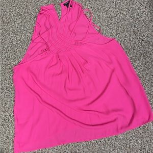 Criss cross tank top.